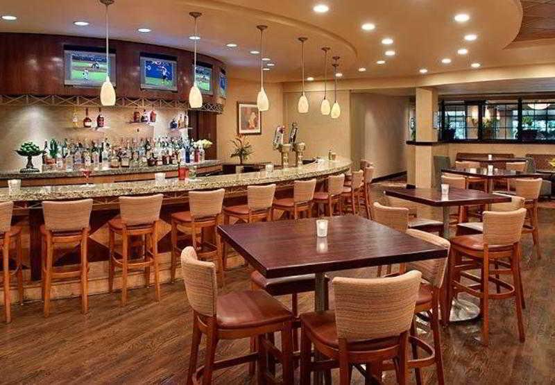 Trumbull Marriott Shelton Restaurant bilde