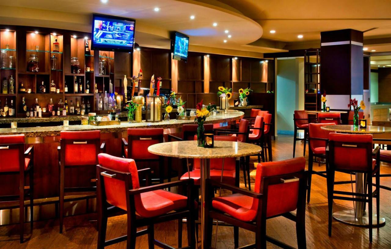 Trumbull Marriott Shelton Restaurant bilde
